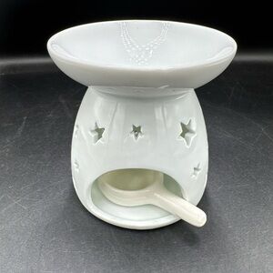 Classic White Star Oil Burner Candle